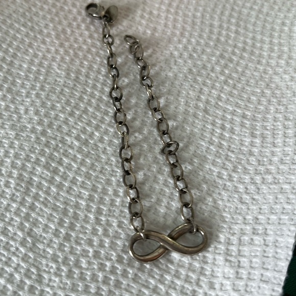 Tiffany Infinity bracelet - Picture 4 of 12